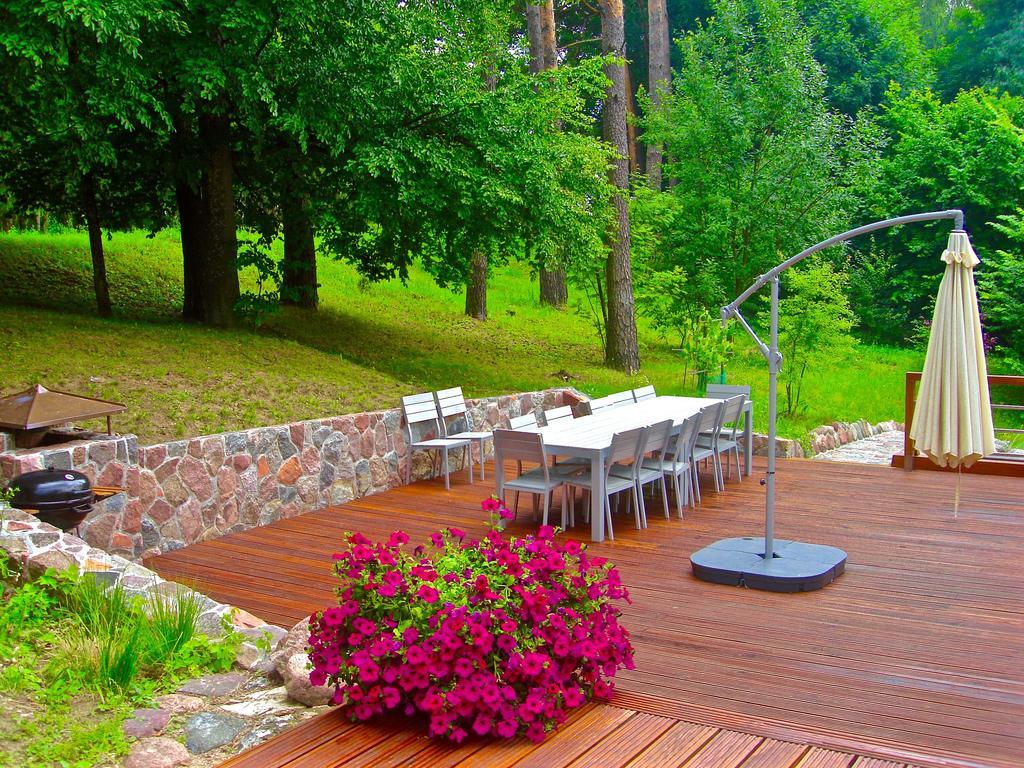 Dwor Sosnowo Hotel Pojezierce ภายนอก รูปภาพ